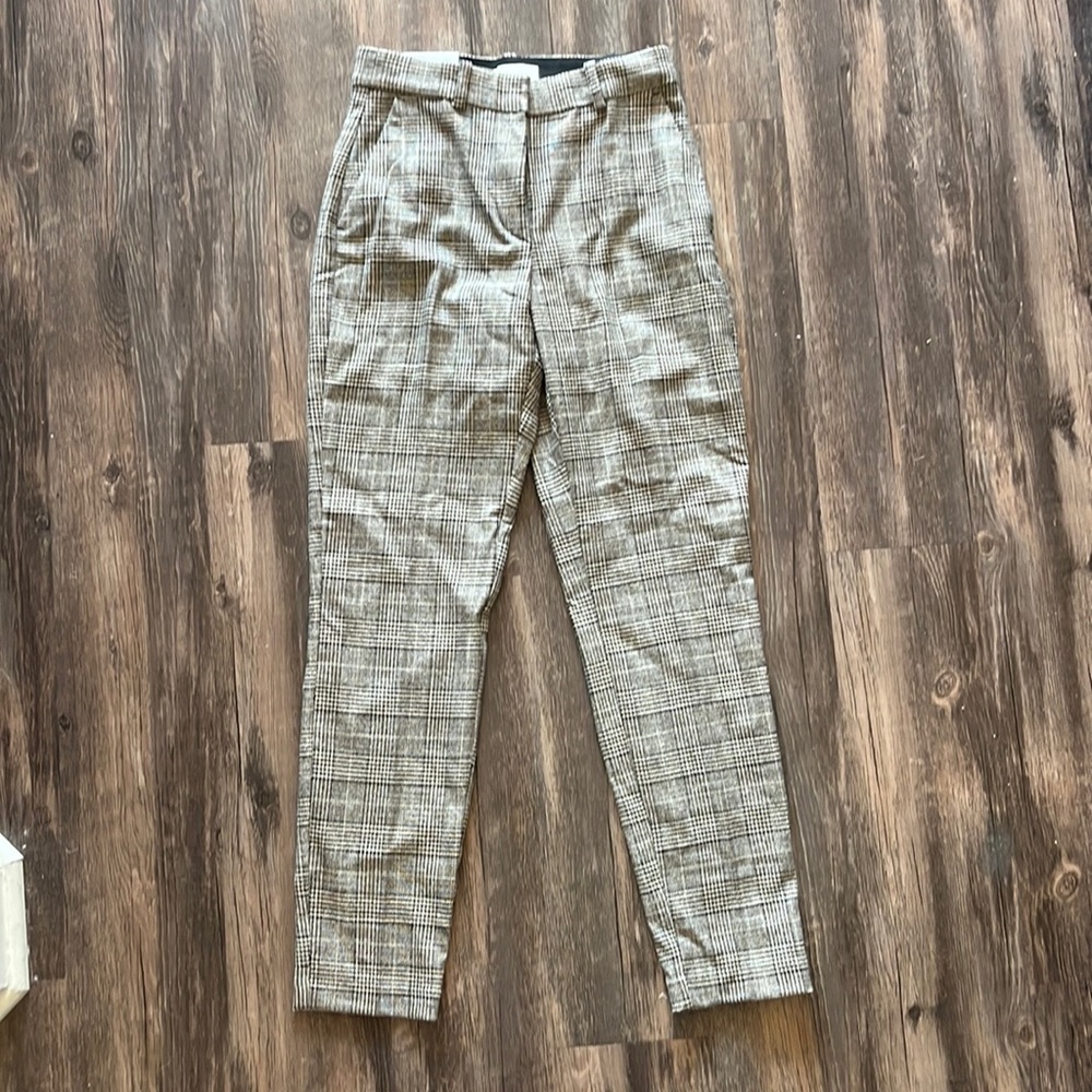 Brand new with tags. H&M elastic waist slacks. Size 4.